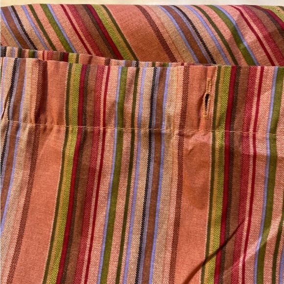 Multicolor Mexican Serape Inspired Stripes 3D Vertical Lines Shower Curtain - Picture 3 of 6